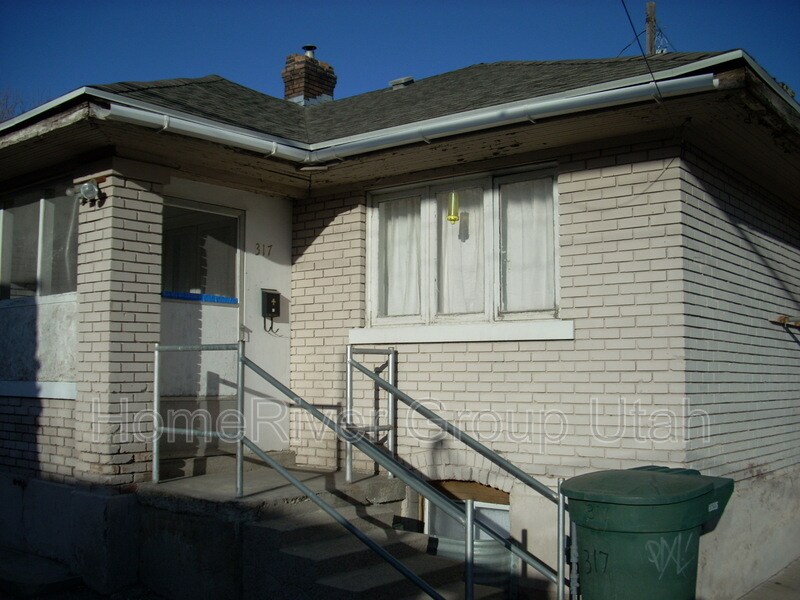 Foto principal - 317 S Vincent Ct