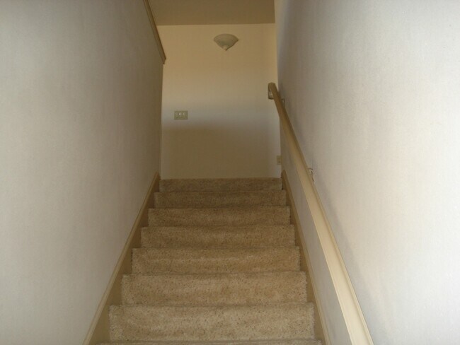 Foto del edificio - 2 Bedrooms, 2 Baths and a Single Car Garage