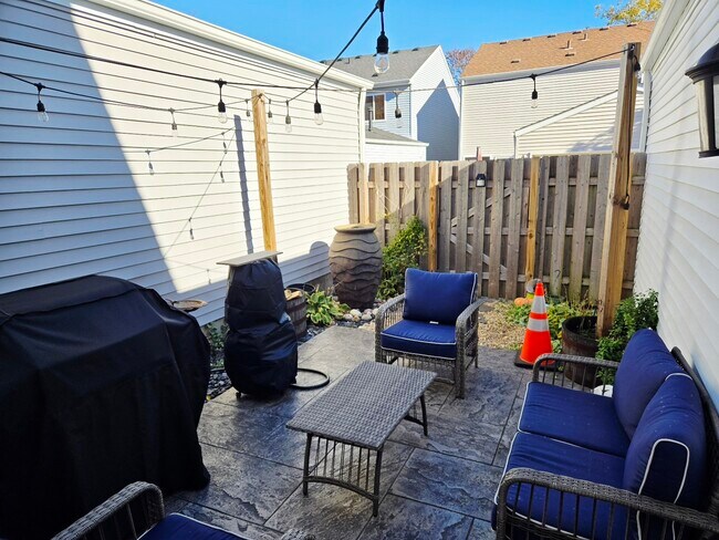 Foto del edificio - 116 Presidential Blvd