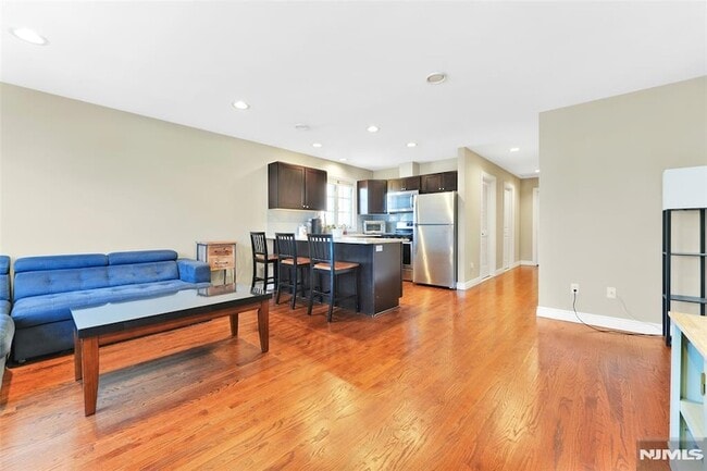 Building Photo - 210 Hackensack St