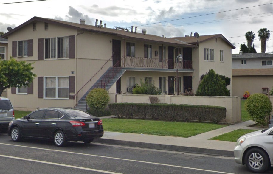 Primary Photo - 1116 W Valencia Dr