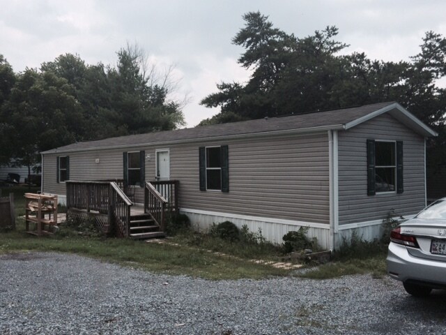 Foto principal - 2845 Winchester Ave
