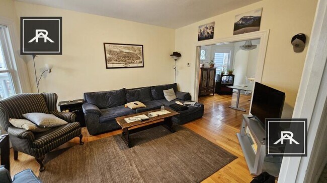 Building Photo - 6 bedroom in Brighton MA 02135