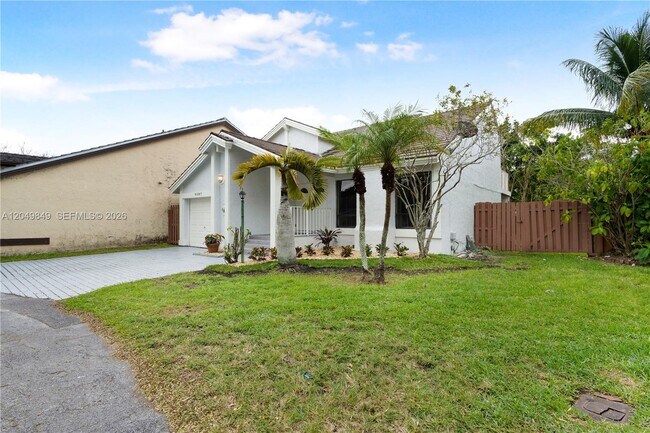 Foto del edificio - 9587 SW 148th Ave Cir S