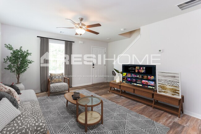Foto del edificio - 4779 Highpoint Way