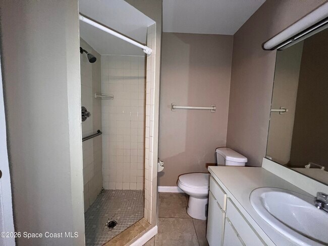 Foto del edificio - 1011 Clearmont St NE