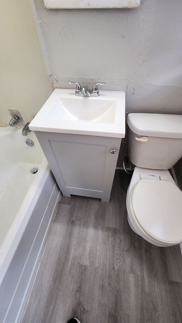 Foto del edificio - Nice 4 Bedroom, 2 Bath Home Near OCU & The...