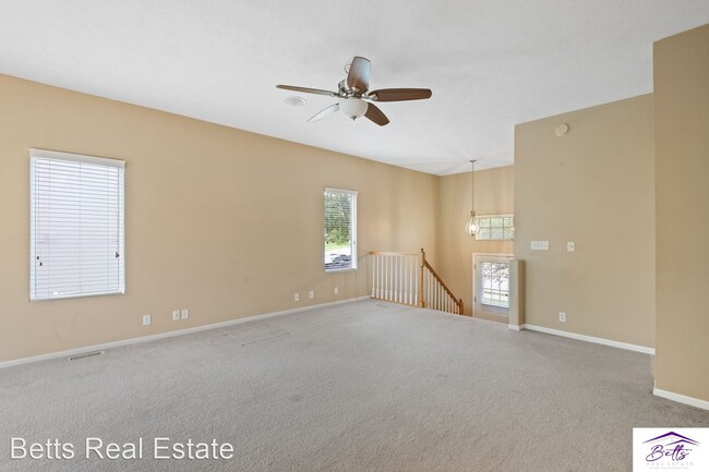 Building Photo - 3 br, 2 bath House - 1018 GOLD COAST ROAD