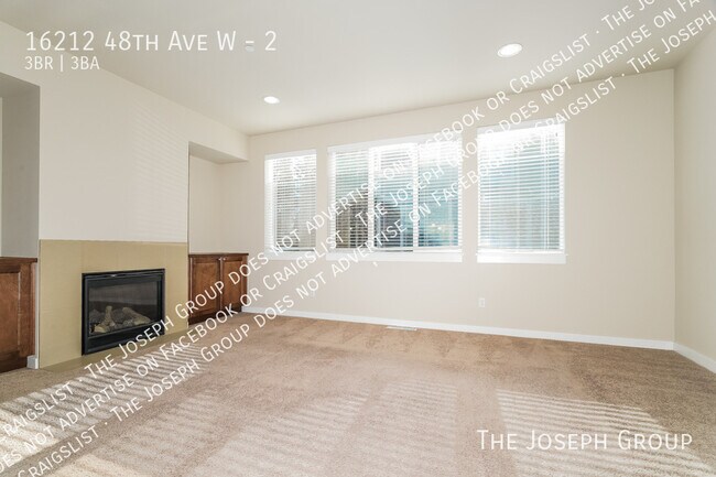 Foto del edificio - 16212 48th Ave W