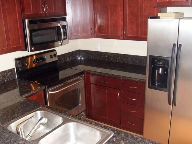 Foto del edificio - 60TH - CHARMING CONDO NEAR SDSU!