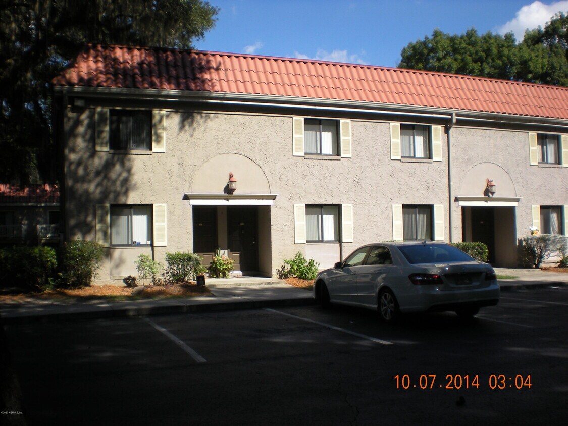 5811 Atlantic Blvd Unit 153, Jacksonville, FL 32207 Condo for Rent in