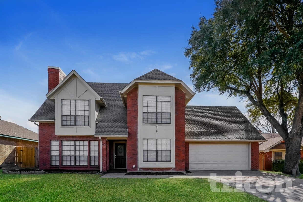 Primary Photo - 2124 Glenn Ln