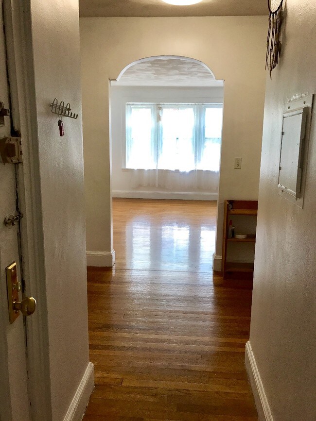 Foto del edificio - 550 Centre St