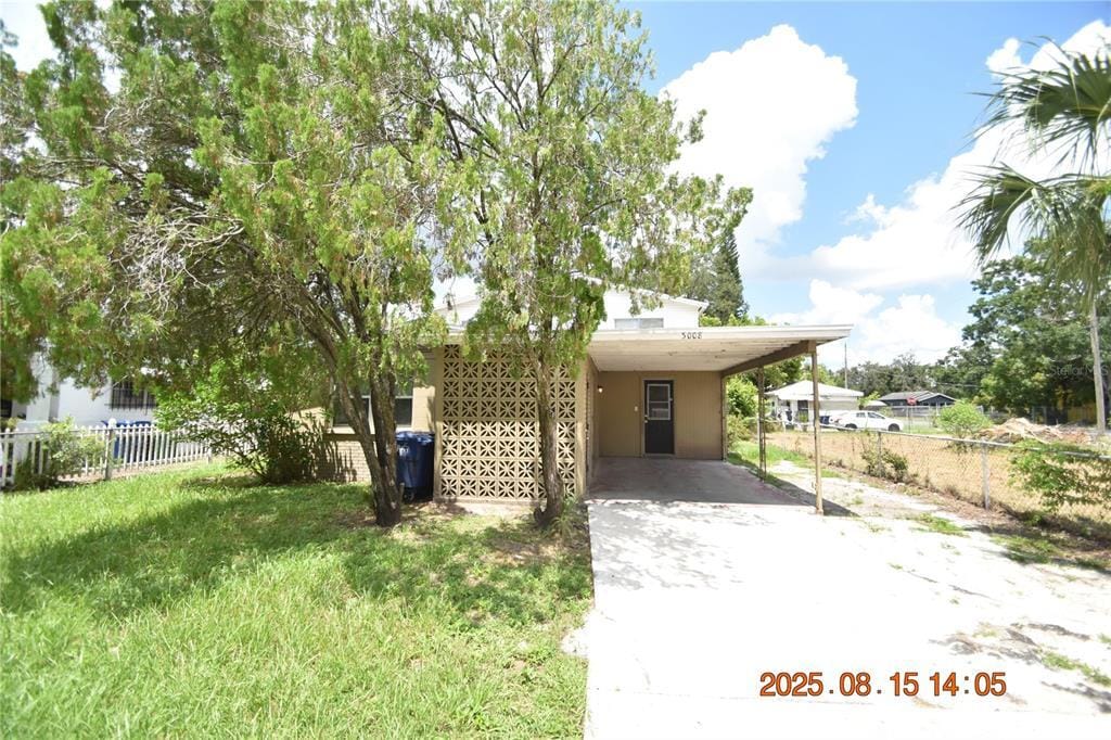 Primary Photo - 3008 E 27th Ave