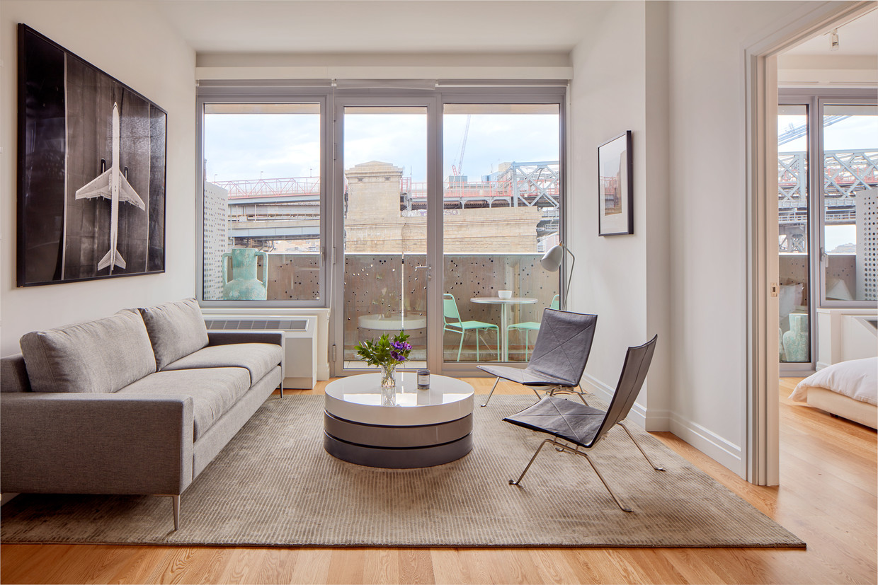 Foto principal - 326 Kent Ave