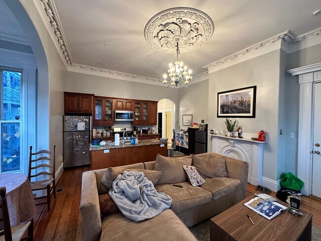 Foto del edificio - 130 Hillside St