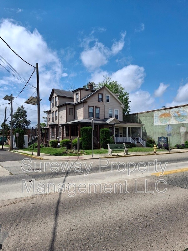Building Photo - 878 Haddon Ave