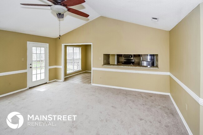 Foto del edificio - 6620 Jamestown Dr