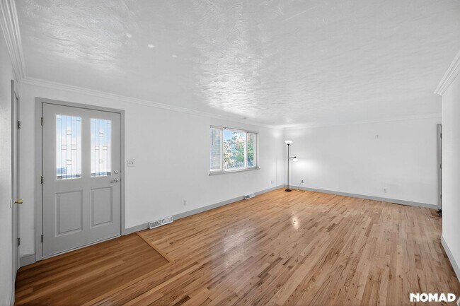 Foto del edificio - 108 Birch Ave