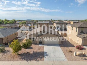 Building Photo - 227 W Impala Dr