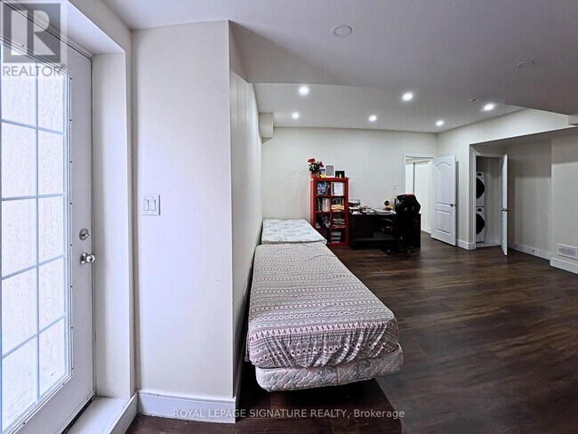 Photo du bâtiment - 231 Hillsview Dr