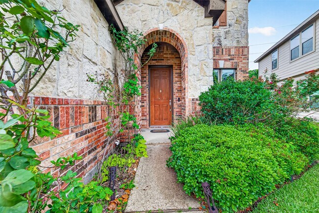 Foto del edificio - 21454 Piralta Ridge Ln