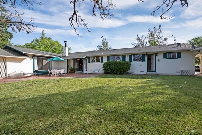 Building Photo - 7744 St Helena Hwy