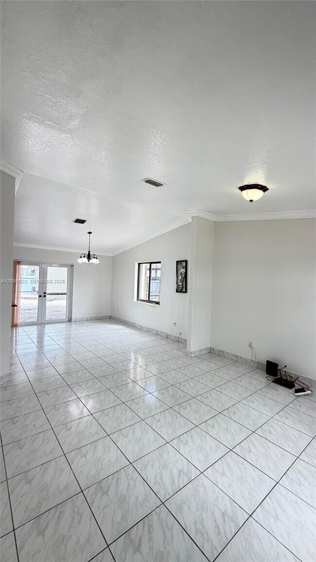 Foto del edificio - 14861 SW 173rd St