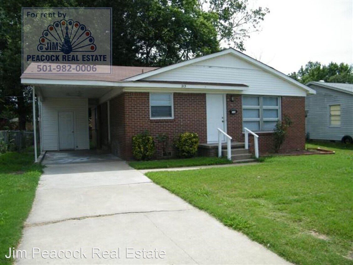 Primary Photo - 3 br, 1 bath House - 213 Warren Street
