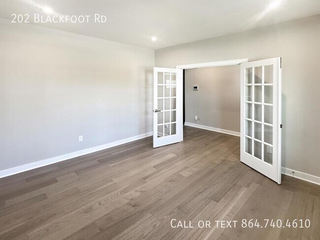 Building Photo - 202 Blackfoot Rd
