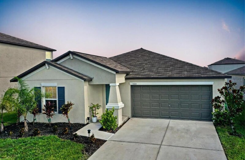 Foto principal - 7104 Fern Garden Ct
