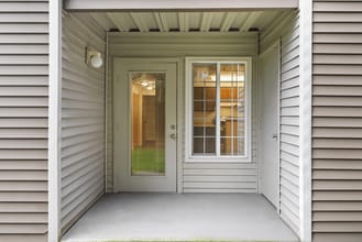 1 Bed 1 Bath Deluxe - 736 Sq Ft - Canyon Park Apartments