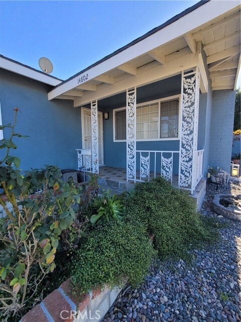 Foto del edificio - 14802 Fernview St