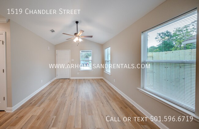 Foto del edificio - 1519 Chandler St