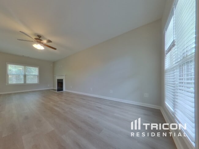 Building Photo - 103 Andrews Ct