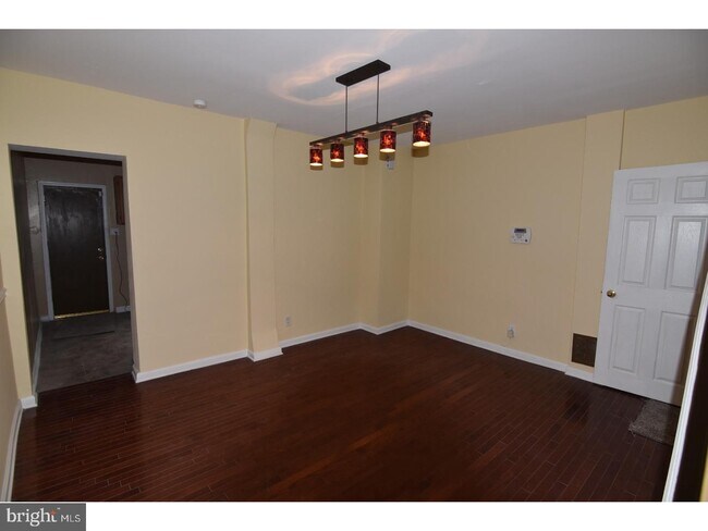 Foto del edificio - 3924 Wallace St