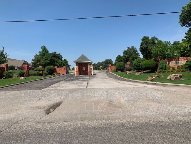 Foto del edificio - 12725 SE 69th St