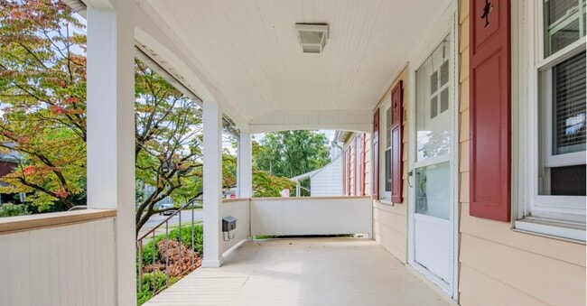 Building Photo - 11 Grampian Blvd