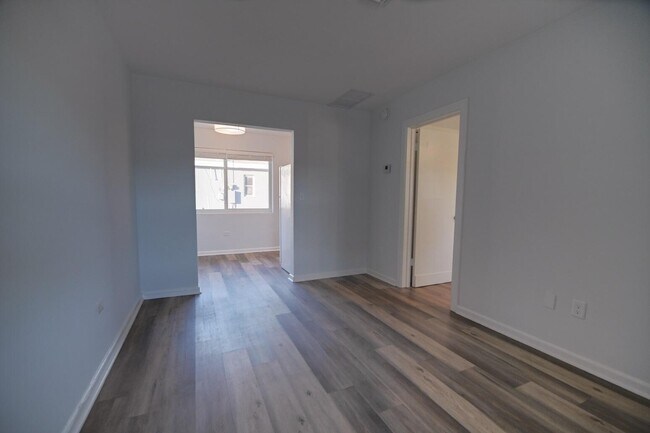 Building Photo - 1502 N J St