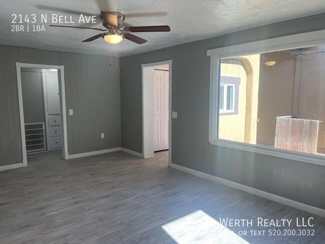 Building Photo - Newly Remodeled Home Available NOW!