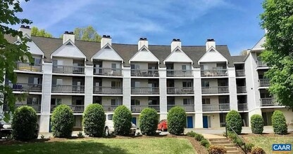 Building Photo - 1243 Cedars Ct