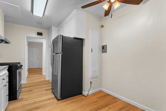 Foto del edificio - 3411 W. Verdugo Ave.