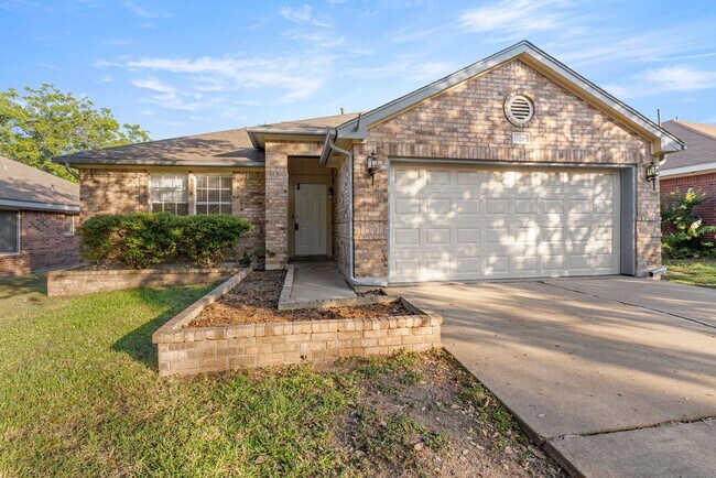 Foto del edificio - Beautiful 3 bedroom, 2 bathroom home in No...