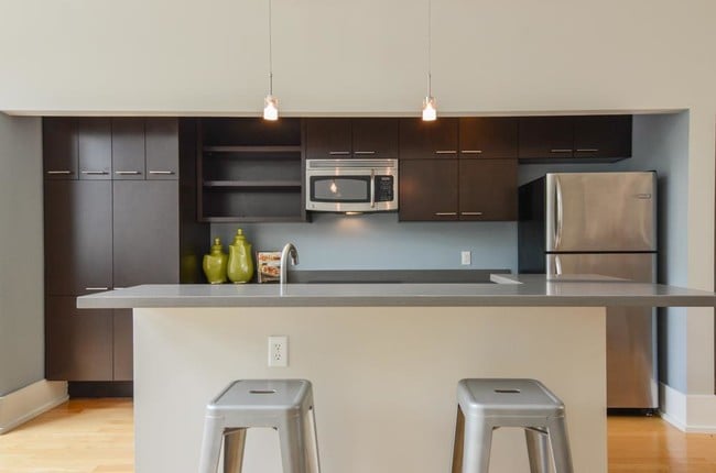 Kitchen counter - 708 Strickland Dr