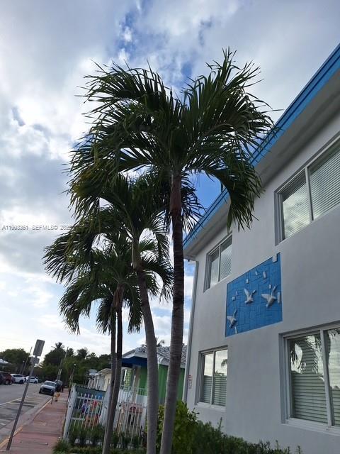 Foto del edificio - 755 83rd St