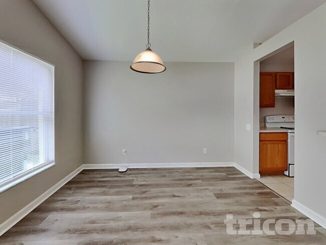 Building Photo - 12420 Tree Pointe Ct