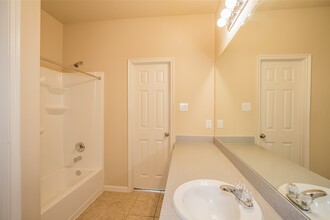Building Photo - 13038 Rose Landing Dr