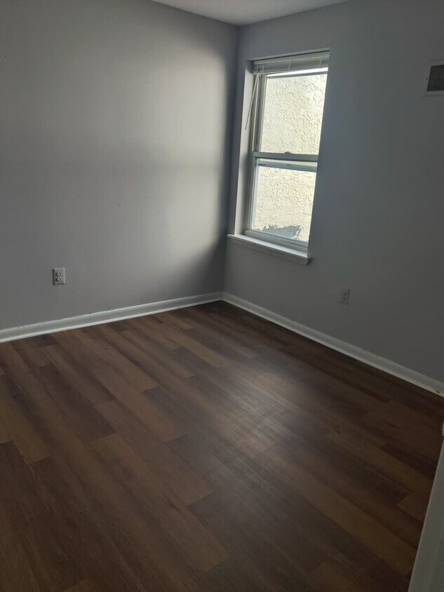 Foto del edificio - 922 Belmont Ave