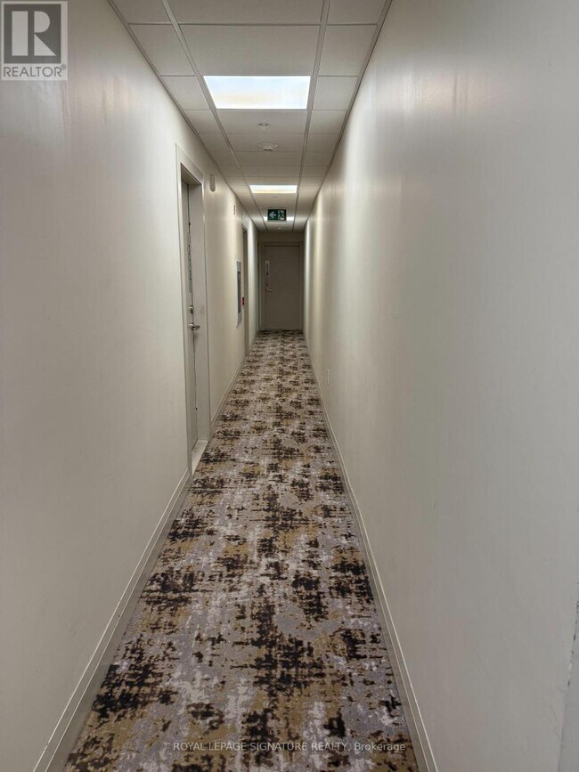 Photo du bâtiment - 3655 Kingston Rd