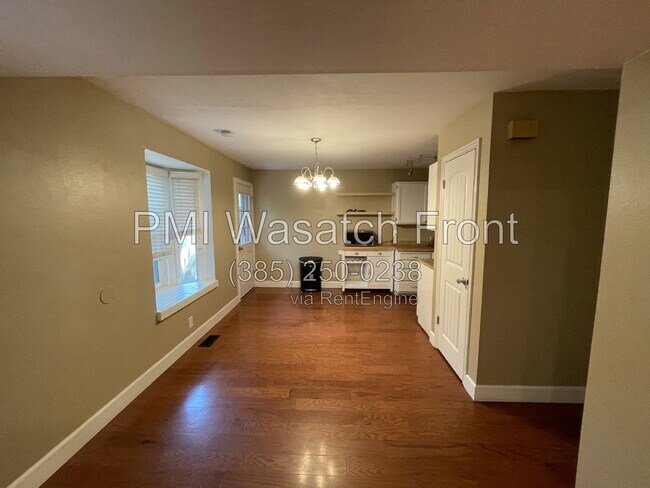 Foto del edificio - 662 E Cobblestone Ln